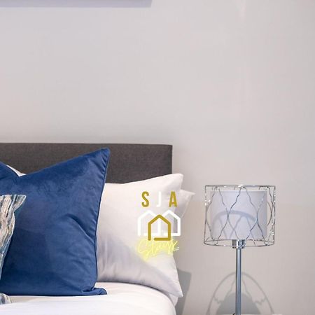 Holburn Hideaway - Sja Stays - Modern 2 Bed Apartment アバディーン エクステリア 写真