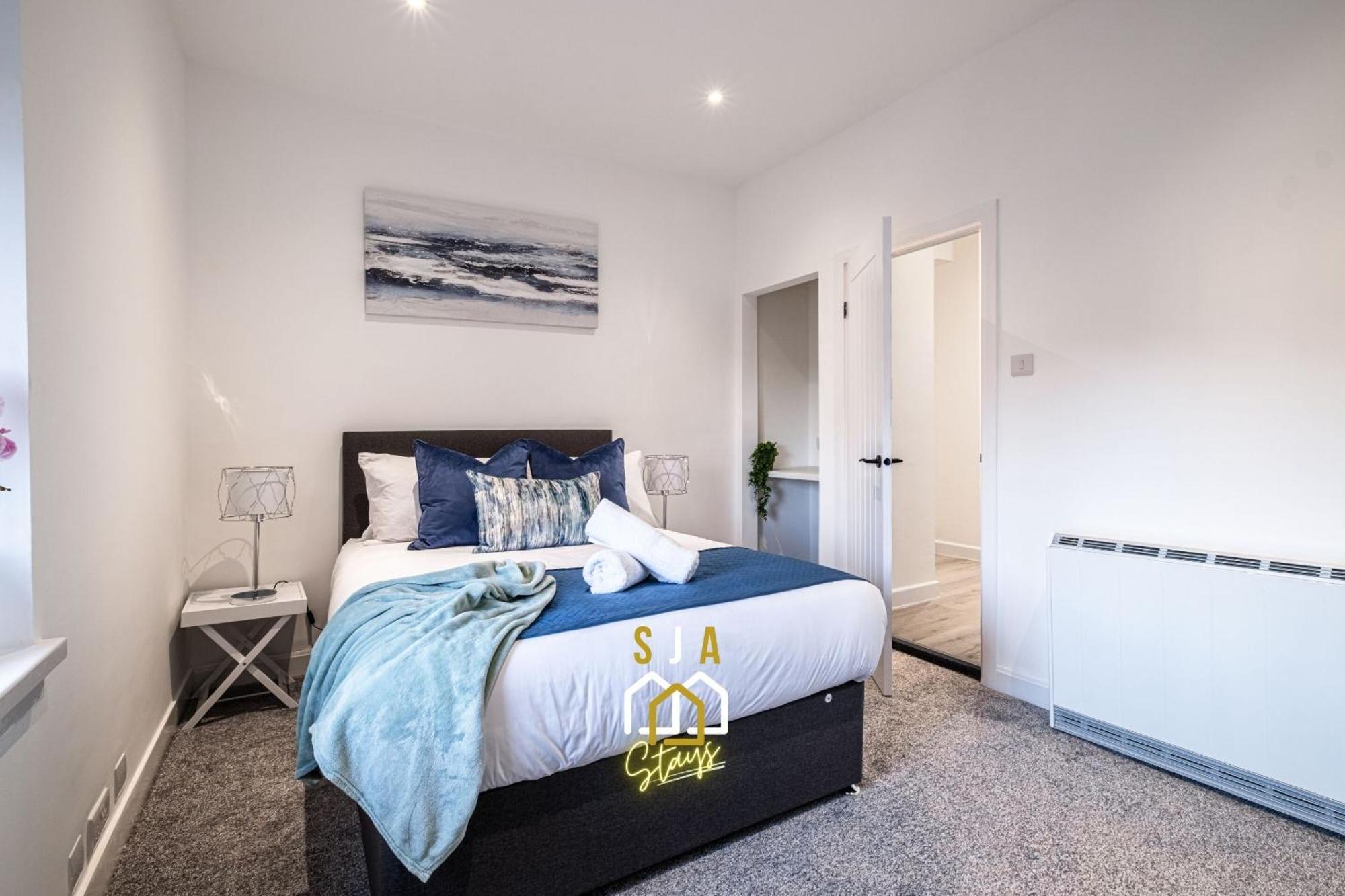 Holburn Hideaway - Sja Stays - Modern 2 Bed Apartment アバディーン エクステリア 写真
